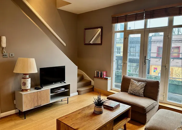 Luxury 2 Bed Flat Kings Road, Fulham