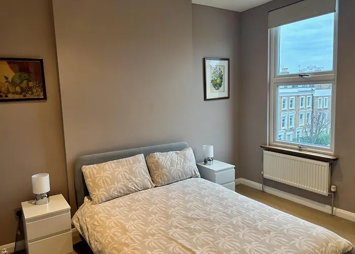 Luxury 2 Bed Flat Kings Road, Fulham
